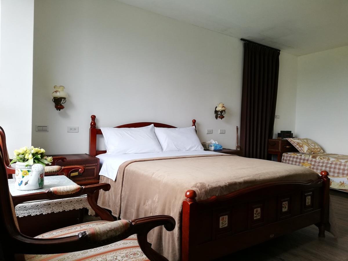 Tata House B&B Саншинг Стая снимка